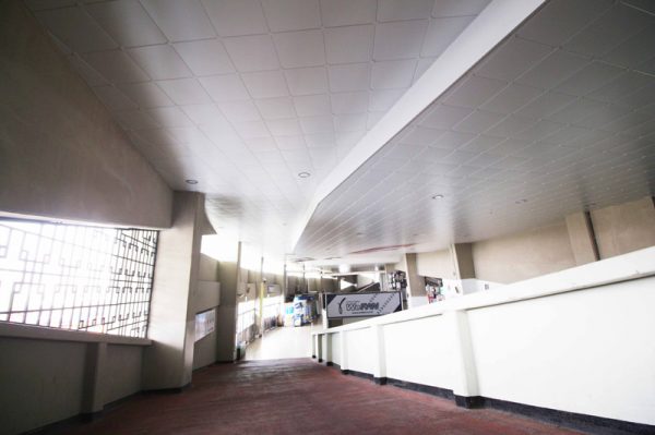 Ceiling-dmc-58