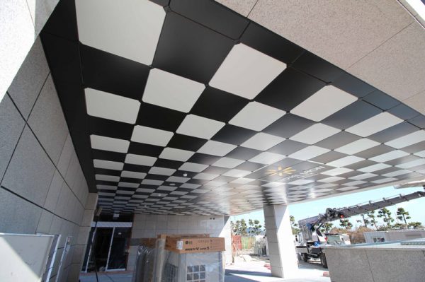 Ceiling-dmc-74