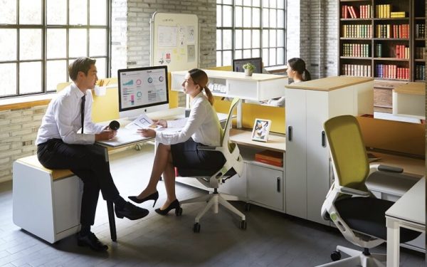 Luxdezine Employees Talking Modern Office Furniture